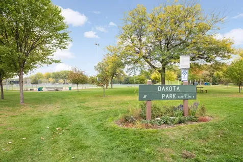 2712 Hampshire Avenue S Saint Louis Park MN 55426