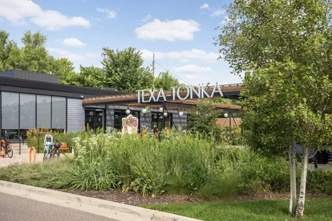 2712 Hampshire Avenue S Saint Louis Park MN 55426