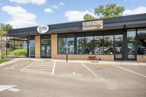2712 Hampshire Avenue S Saint Louis Park MN 55426