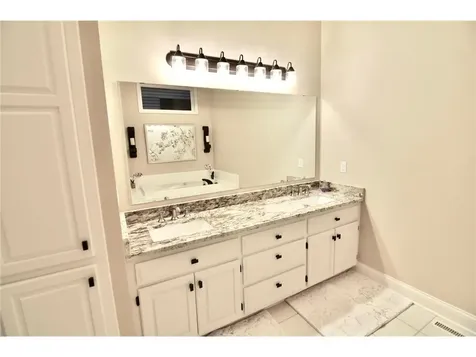 10413 Spyglass Drive Eden Prairie MN 55347