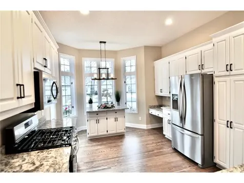 10413 Spyglass Drive Eden Prairie MN 55347