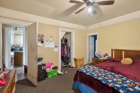 867 Aurora Avenue Saint Paul MN 55104
