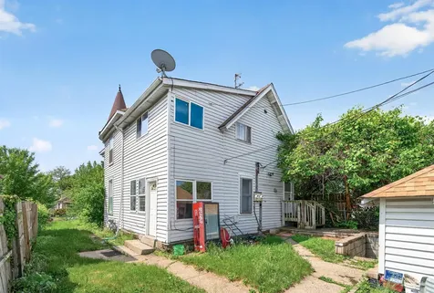 867 Aurora Avenue Saint Paul MN 55104
