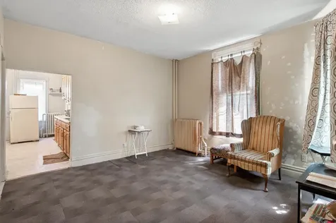 867 Aurora Avenue Saint Paul MN 55104