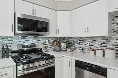 761 Bartelmy Lane N Maplewood MN 55119