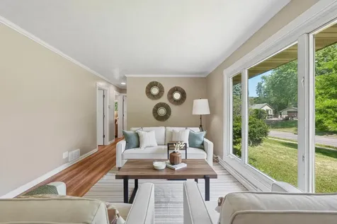 761 Bartelmy Lane N Maplewood MN 55119