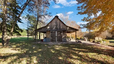 1665 County Road 5 SW Howard Lake MN 55349