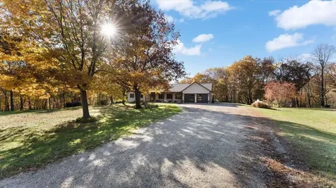 1665 County Road 5 SW Howard Lake MN 55349