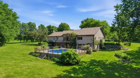 1665 County Road 5 SW Howard Lake MN 55349