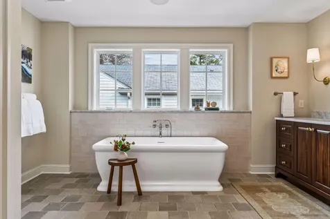 5224 Oaklawn Avenue Edina MN 55424
