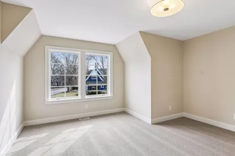 5224 Oaklawn Avenue Edina MN 55424