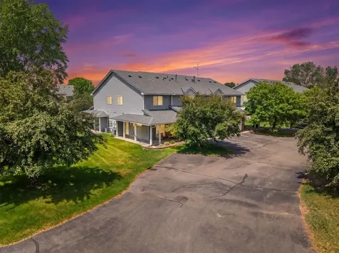 684 Oak Lane Lino Lakes MN 55014