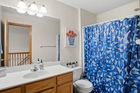 684 Oak Lane Lino Lakes MN 55014