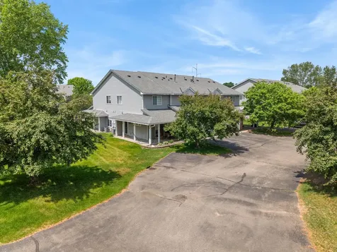 684 Oak Lane Lino Lakes MN 55014