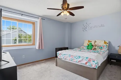 684 Oak Lane Lino Lakes MN 55014