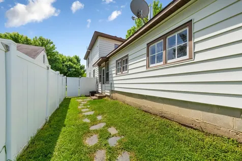 721 Chatham Street Saint Peter MN 56082
