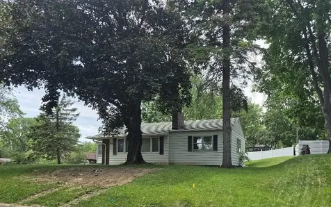 2901 Kyle Avenue N Golden Valley MN 55422