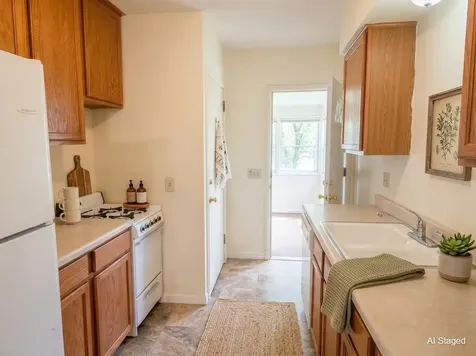 2901 Kyle Avenue N Golden Valley MN 55422