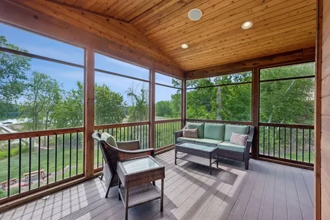2975 Klondike Avenue N Lake Elmo MN 55042
