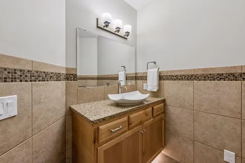 2975 Klondike Avenue N Lake Elmo MN 55042
