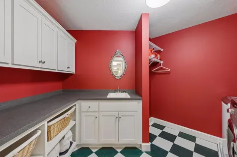 2975 Klondike Avenue N Lake Elmo MN 55042