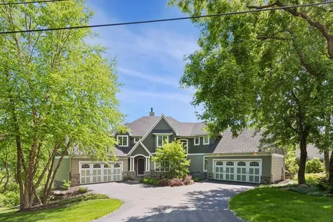 2975 Klondike Avenue N Lake Elmo MN 55042