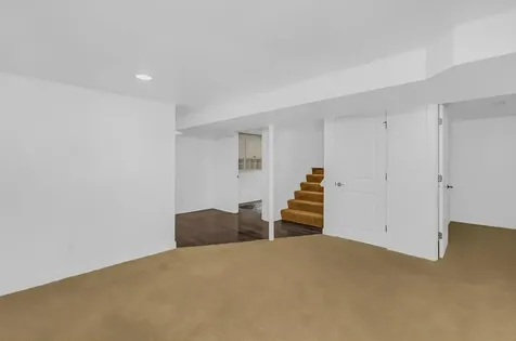 1130 Hallam Avenue N Mahtomedi MN 55115