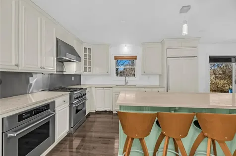 1130 Hallam Avenue N Mahtomedi MN 55115