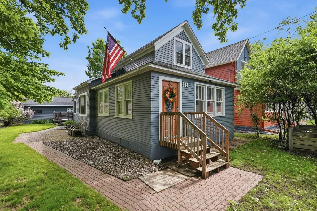 111 2nd Street NE Freeport MN 56331