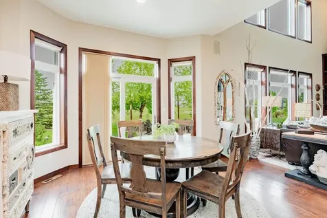 5827 Silverleaf Drive S Fargo ND 58104