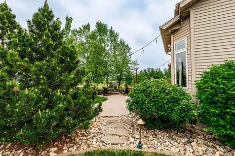 5827 Silverleaf Drive S Fargo ND 58104