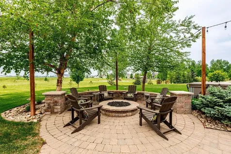 5827 Silverleaf Drive S Fargo ND 58104
