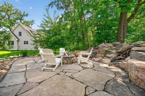 94 Neptune Street Mahtomedi MN 55115