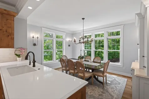 94 Neptune Street Mahtomedi MN 55115