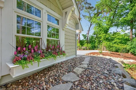 94 Neptune Street Mahtomedi MN 55115