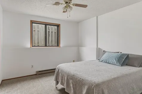1907 29th Avenue S Fargo ND 58103