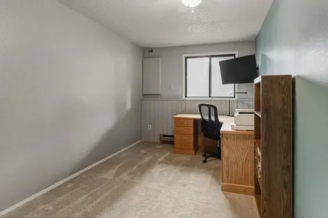 1907 29th Avenue S Fargo ND 58103