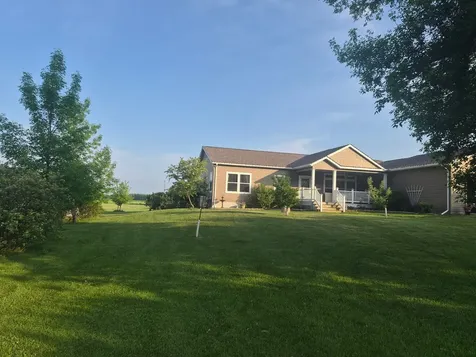 768 6th Avenue Walcott ND 58077