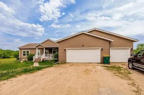 768 6th Avenue Walcott ND 58077
