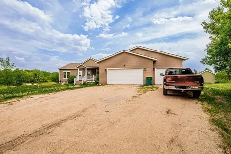 768 6th Avenue Walcott ND 58077