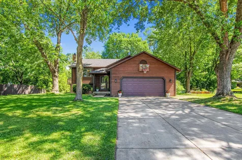 12852 Essex Way Apple Valley MN 55124