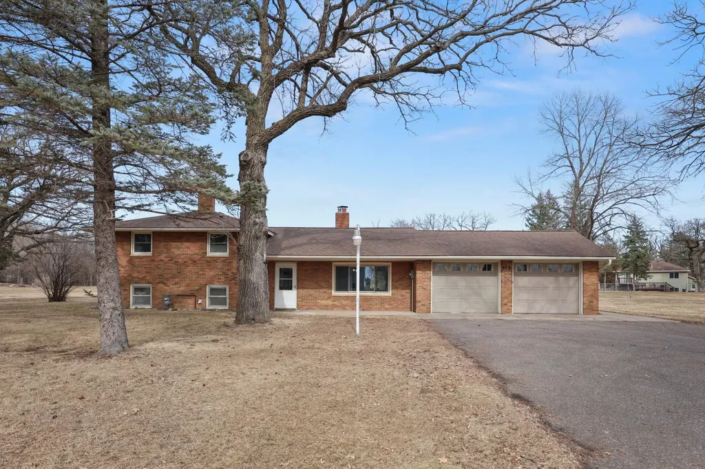 612 N Birch Street Royalton MN 56373