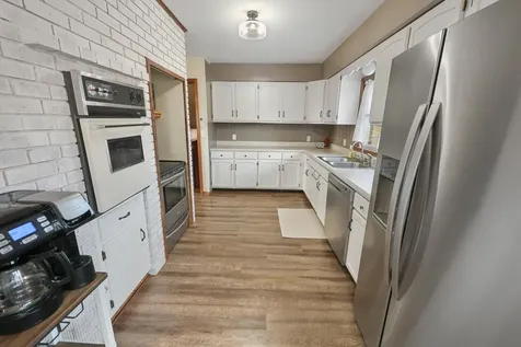 612 N Birch Street Royalton MN 56373