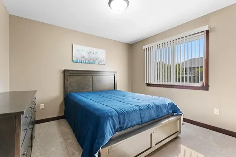 870 Portsmith Drive NW Rochester MN 55901