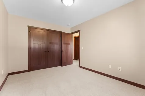 870 Portsmith Drive NW Rochester MN 55901