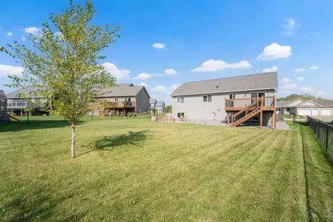 870 Portsmith Drive NW Rochester MN 55901