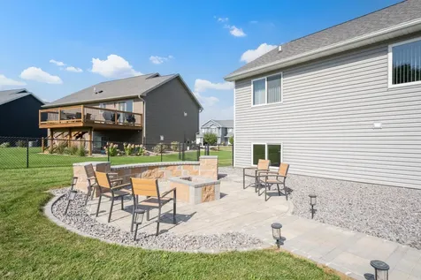 870 Portsmith Drive NW Rochester MN 55901
