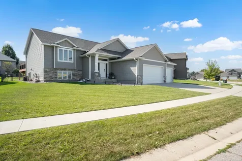 870 Portsmith Drive NW Rochester MN 55901