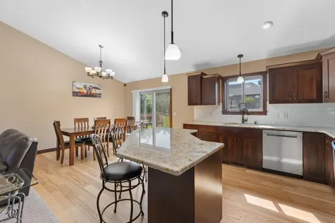 870 Portsmith Drive NW Rochester MN 55901