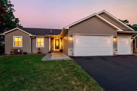 40219 Golden Way North Branch MN 55056